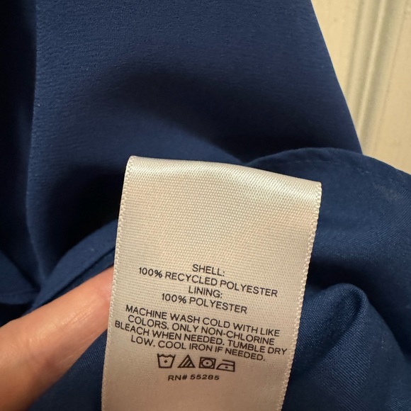 Express  top - Picture 9 of 13